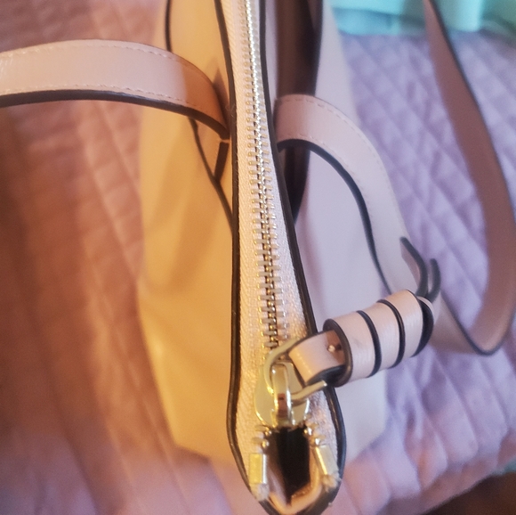 Kate Spade purse - Picture 5 of 5